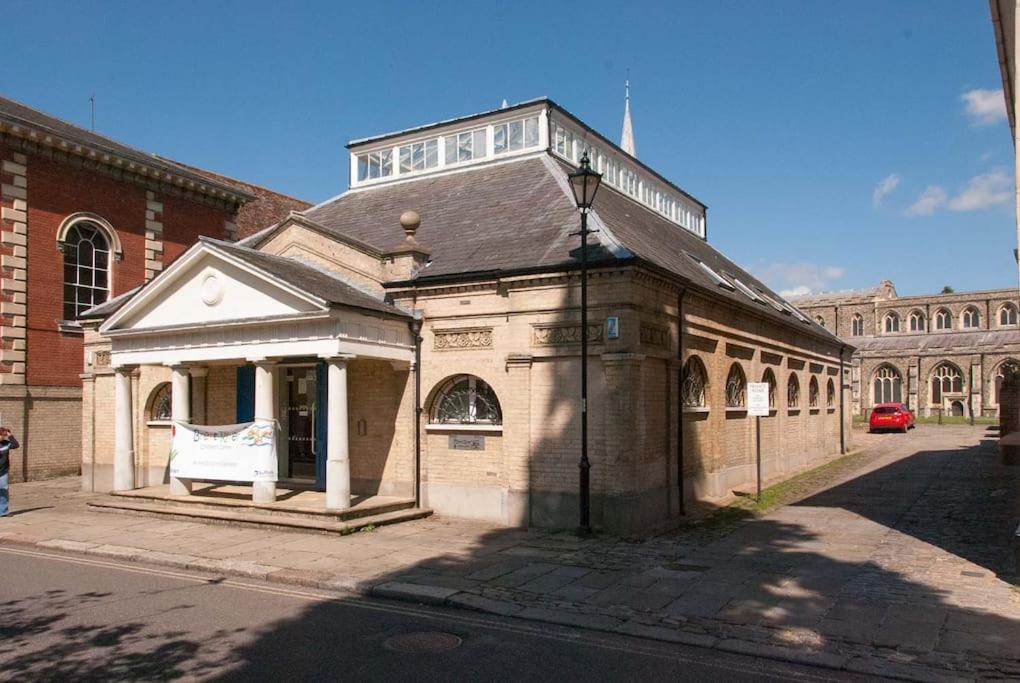 Meddlars A Historic Cottage On The Countryside Edge Of A Vibrant Market Town Hadleigh  Kültér fotó