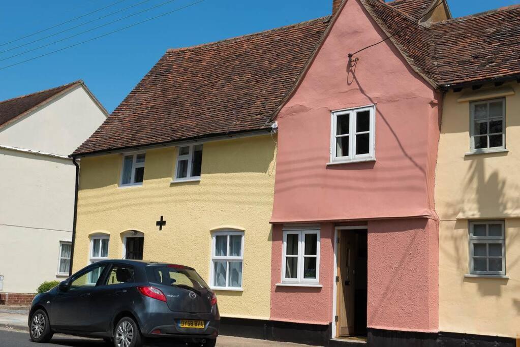 Meddlars A Historic Cottage On The Countryside Edge Of A Vibrant Market Town Hadleigh  Kültér fotó